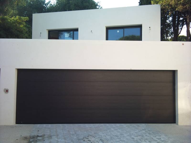 Fermetures industrielles à Venelles