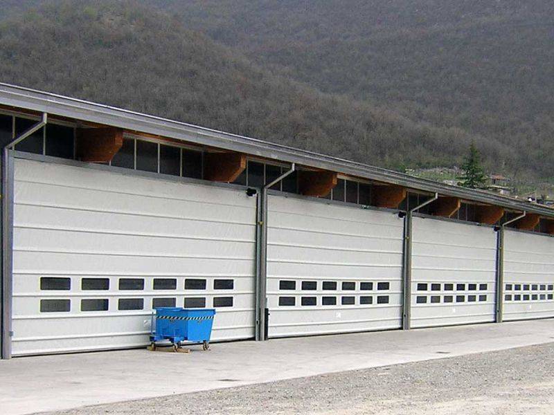 Devis et pose de portes souples à enroulement à Venelles